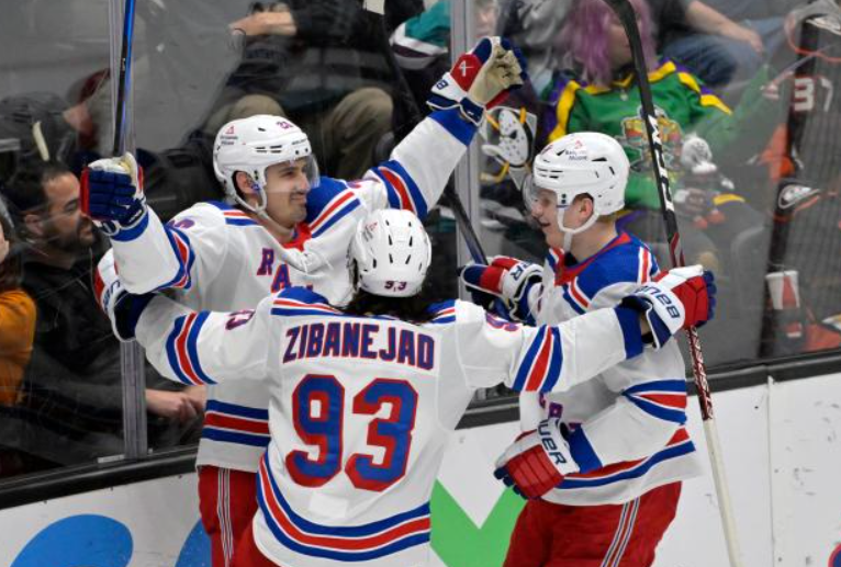 Rangers 5-2 mot Ducks Kreider fører New York til comeback-seier